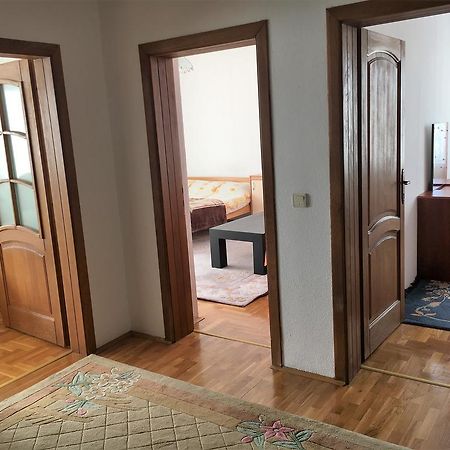 Center Apartment Πρίστινα Εξωτερικό φωτογραφία